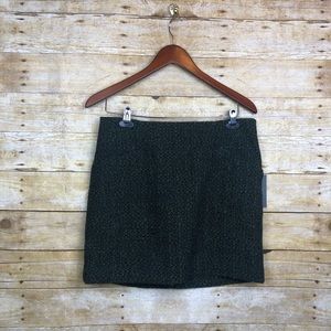 🛍 New Outback red skirt